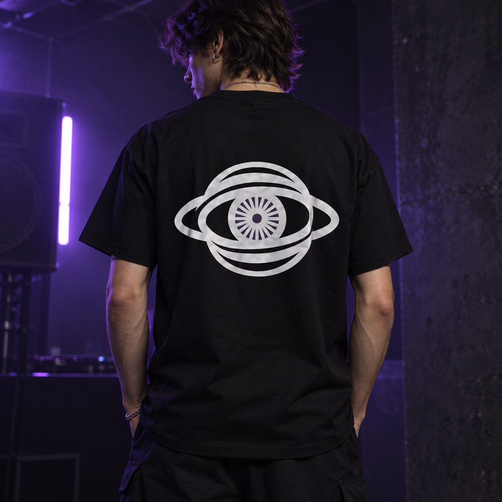 T-shirt noir STUDIO SAGLIO porté de dos